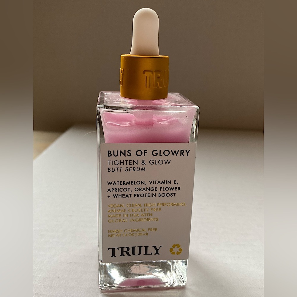 Truly Beauty Buns of Glowry Tighten & Glow Butt Serum